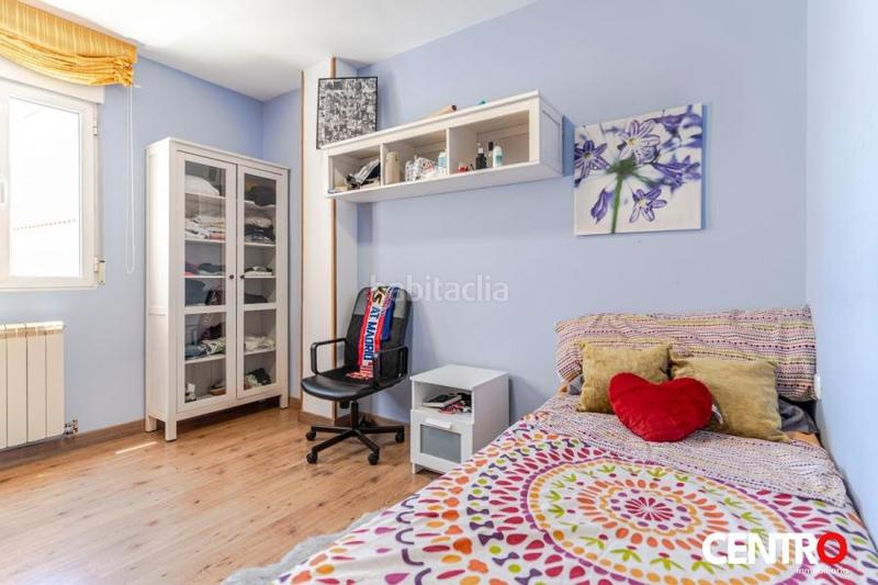 Foto 9f140829-1072-446d-8627-7c7ffb6e952b. Piso  en venta en Pajaritos reformado, en Pajaritos Granada