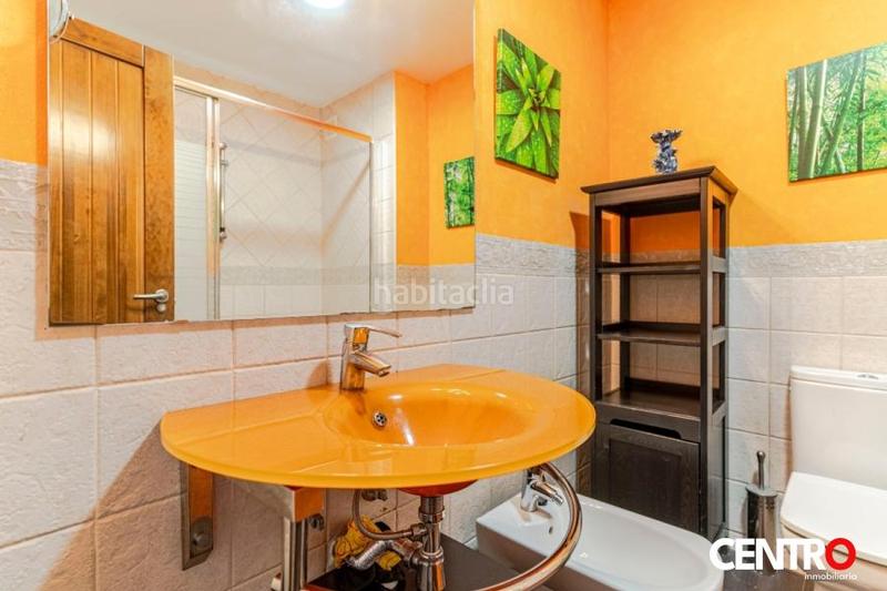 Foto a3affb0a-1a3b-4677-b3a1-9bc534c749a9. Piso  en venta en Pajaritos reformado, en Pajaritos Granada