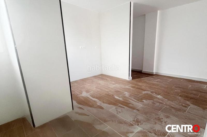 Foto f8ae77ce-ddc0-47e1-b6d0-06936d91d596. Etagenwohnung in Cerrillo de Maracena - Periodistas Granada