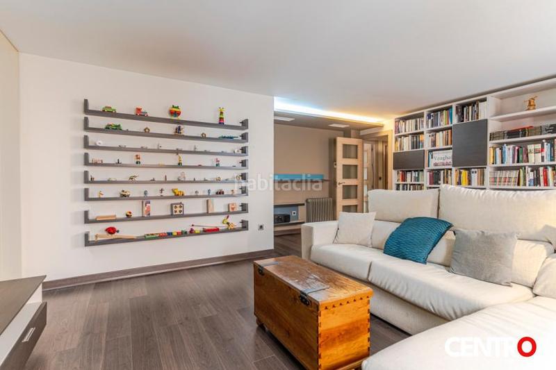 Foto e647a333-82f4-4d43-aec2-00e322e22661. Etagenwohnung in San Matías - Realejo Granada