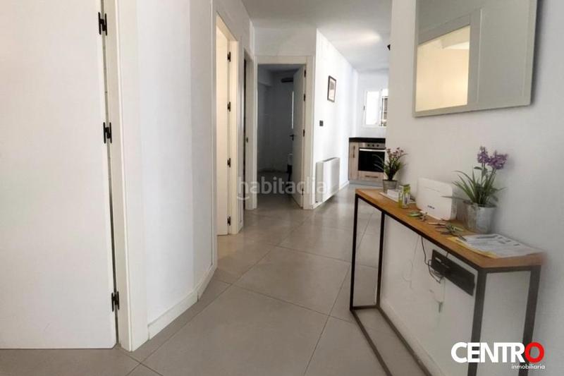 Foto da2cd241-2437-400b-a6d8-345f01ffe690. Alquiler piso alquiler de piso junto a gran vía . en Granada