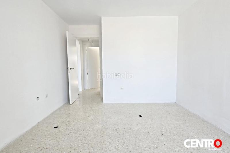 Foto 575b0511-eb42-4988-a4d2-5fc0eb6398e6. Pis amb aparcament a Ogíjares