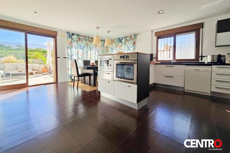 Foto 8e288fff-d3ca-4f5e-8137-9bce72e9ebd1. Chalet con parcheggio piscina in Motril ciudad Motril