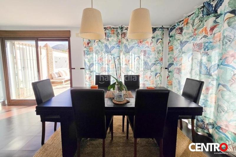 Foto b5f59bb5-3e55-4cfb-8564-89c9867606a8. Chalet con parcheggio piscina in Motril ciudad Motril