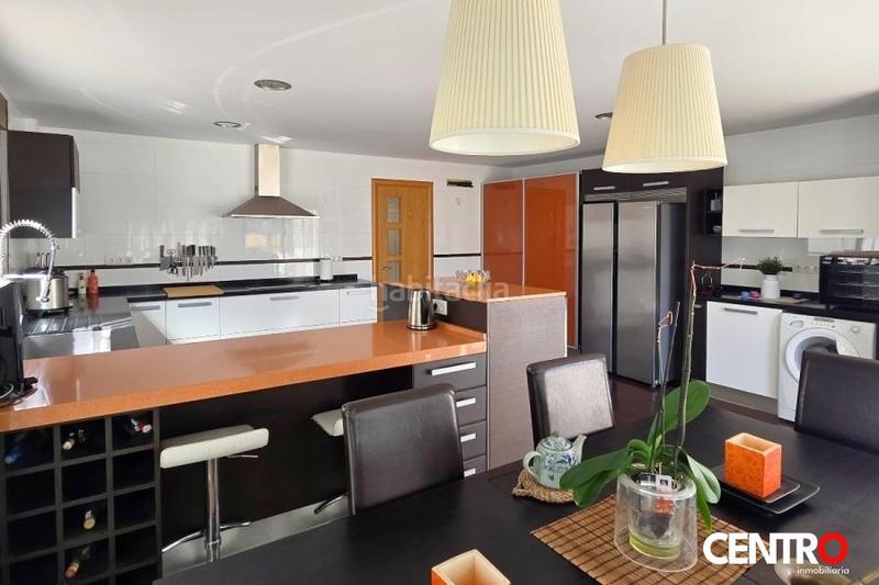 Foto e874ef8b-f595-4279-a931-24995fc3e634. Chalet con parcheggio piscina in Motril ciudad Motril