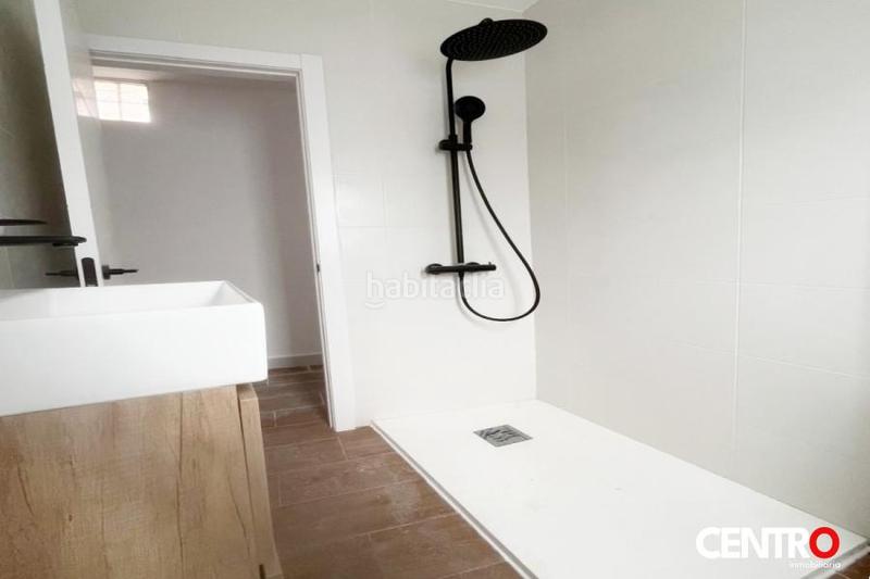 Foto 4270dae7-24a8-4177-9653-f1b01ed0f9ff. Appartement dans Cerrillo de Maracena - Periodistas Granada