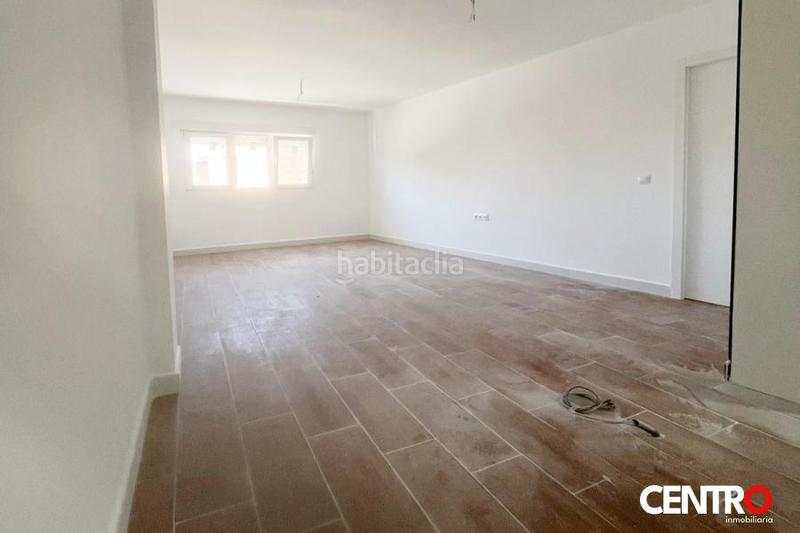 Foto 64bad2ef-2904-4217-91ec-717d4e0870cb. Appartement dans Cerrillo de Maracena - Periodistas Granada