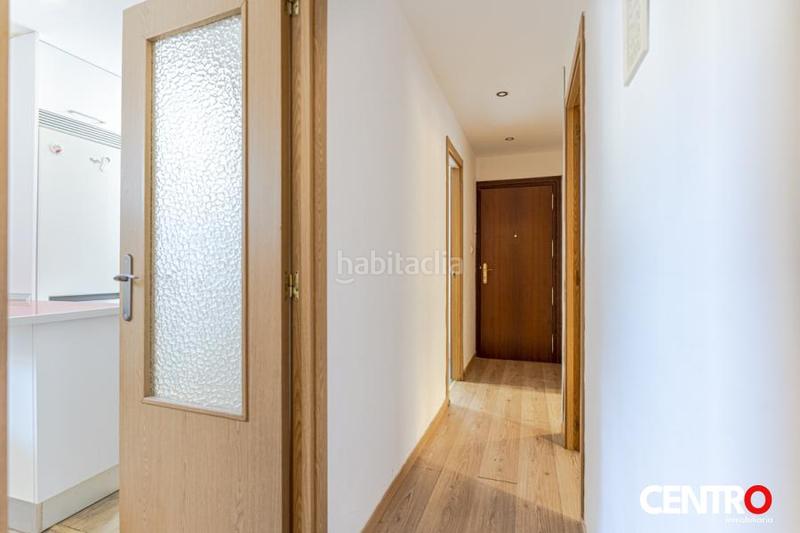Foto 2bd6ec86-815f-4d66-ad95-08eb7dfd4a96. Piso  junto a puerta real en Centro - Sagrario Granada