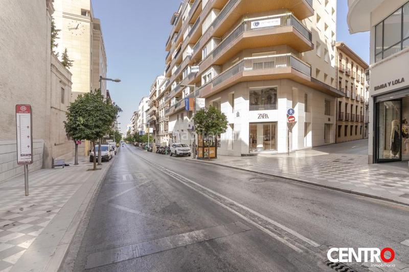 Foto d4025684-ad32-4343-abd2-99f81b1f444a. Piso  junto a puerta real en Centro - Sagrario Granada