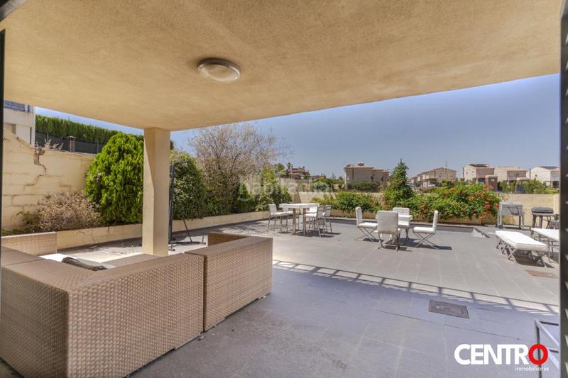 Foto 00be0b57-5565-4e27-84fa-99b015c9f5dc. Chalet con parcheggio piscina in Barrio de la Vega Monachil