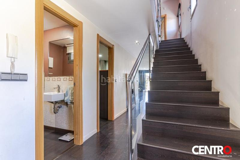 Foto f36b5a81-b975-4429-a4e6-44f82eb60dd0. Chalet con parcheggio piscina in Barrio de la Vega Monachil