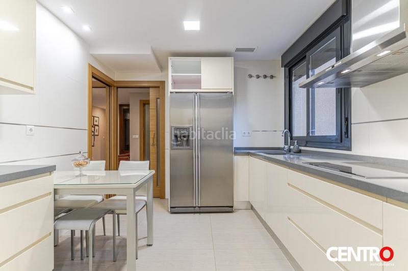 Foto 9bdb41f8-7929-463f-bd05-19696b1cc670. Piso  de lujo en el centro en San Matías - Realejo Granada