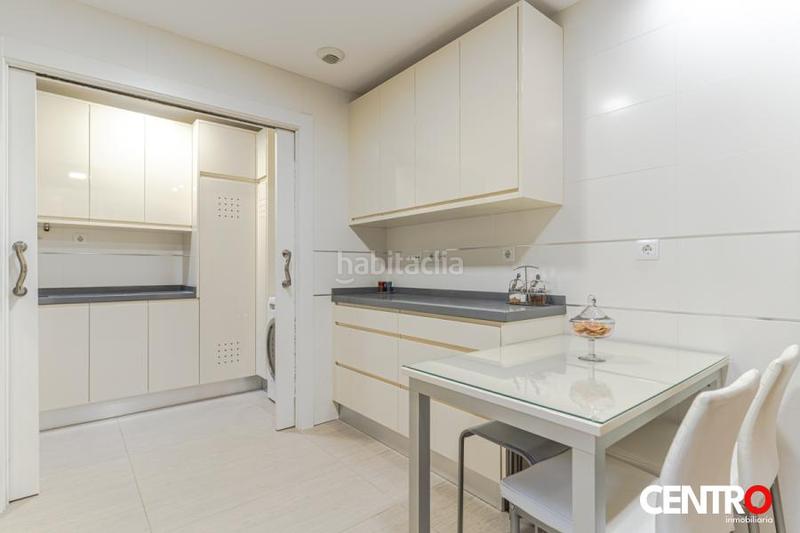 Foto d63f9643-2f76-42d5-bc98-2418eb44458c. Piso  de lujo en el centro en San Matías - Realejo Granada