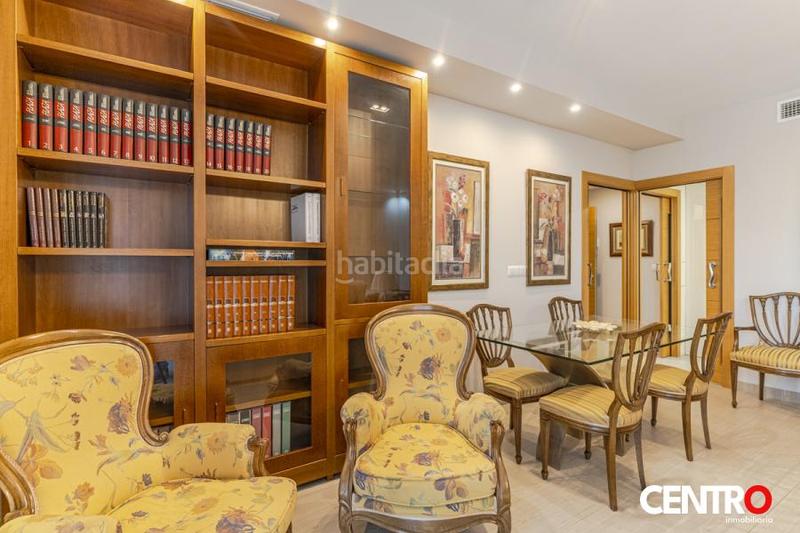 Foto f0dc7701-af1e-42cc-b87b-04cb95545ee3. Piso  de lujo en el centro en San Matías - Realejo Granada