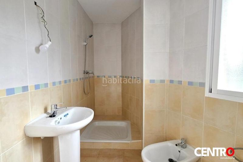 Foto adf66272-4da3-49b9-a963-9fd76f546fce. Xalet amb aparcament a Jun