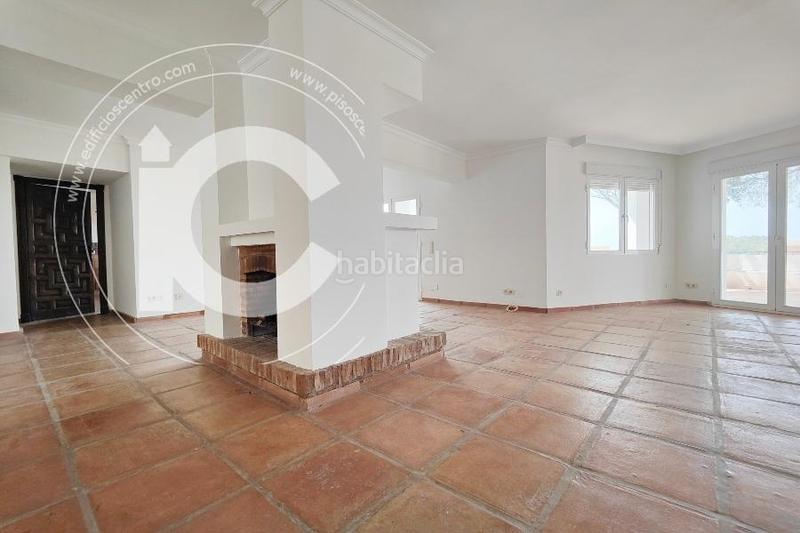 Foto 43f27eca-f92f-45d0-85d1-990a39f1df3a. Chalet con parcheggio piscina in Punta La Mona Almuñécar