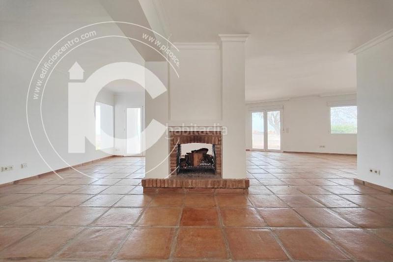 Foto d94900ac-7013-42b9-b52b-e4425305fa70. Chalet con parcheggio piscina in Punta La Mona Almuñécar