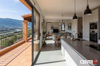 Appartamento  Sierra nevada. Piso con terraza en cenes