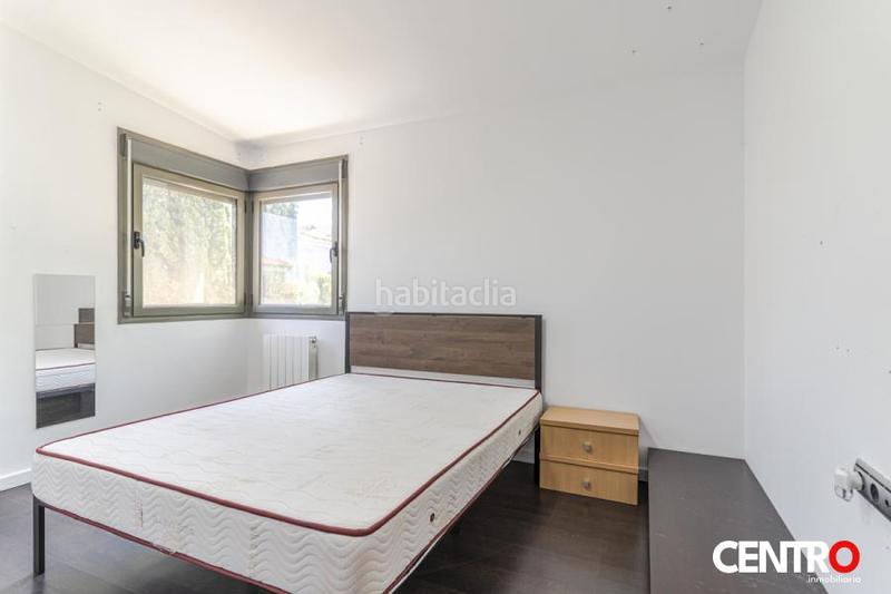 Foto a784f28b-2d00-421a-8a97-3de7c10b3a63. Chalet avec parking piscine dans Barrio de la Vega Monachil