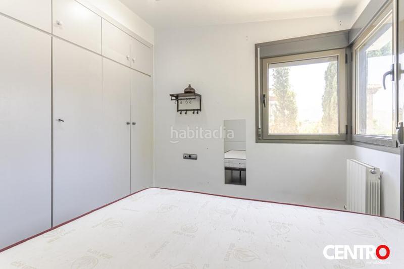 Foto b37f845e-f0d9-44c7-b979-255b6ecdd08d. Chalet avec parking piscine dans Barrio de la Vega Monachil