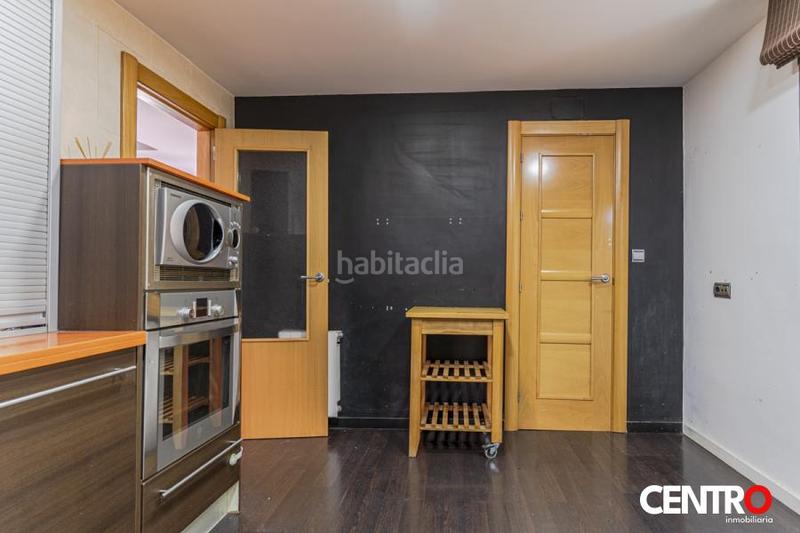 Foto d0a14022-098c-42da-9432-cd6860436545. Chalet avec parking piscine dans Barrio de la Vega Monachil