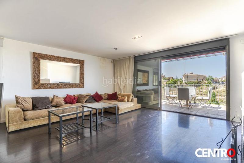 Foto e07bf74e-83bb-4a84-ac7c-f06d23a0dd62. Chalet avec parking piscine dans Barrio de la Vega Monachil