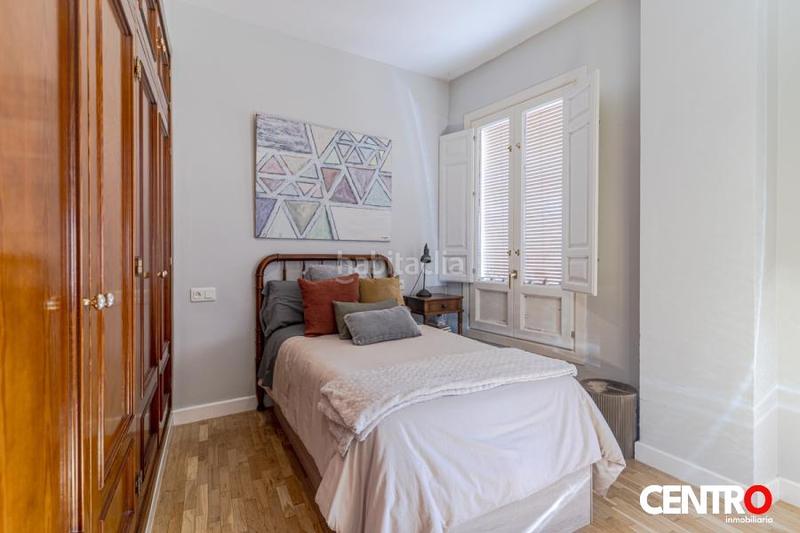 Foto ba5abca7-3b73-4be2-a31c-132f1cd59e4c. Appartement dans Centro - Sagrario Granada