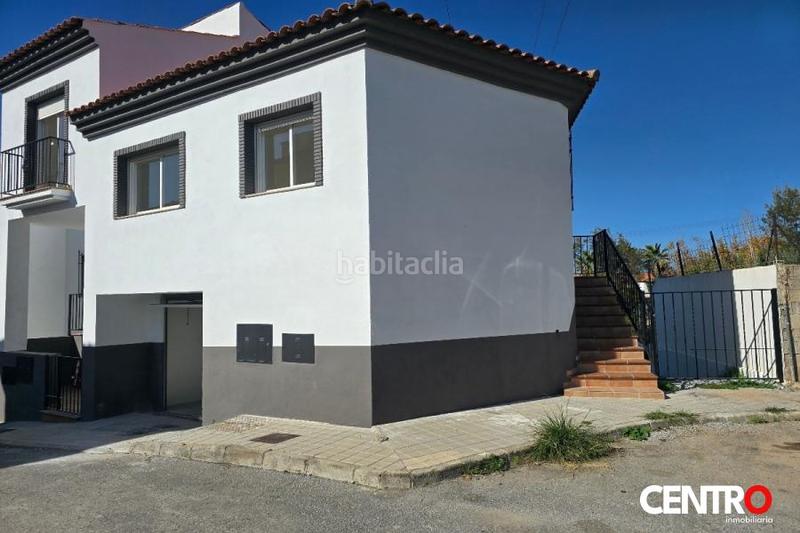 Foto 71a812d0-0273-4f2c-bf5d-5f051cd07ba7. Chalet  pareado en Jun