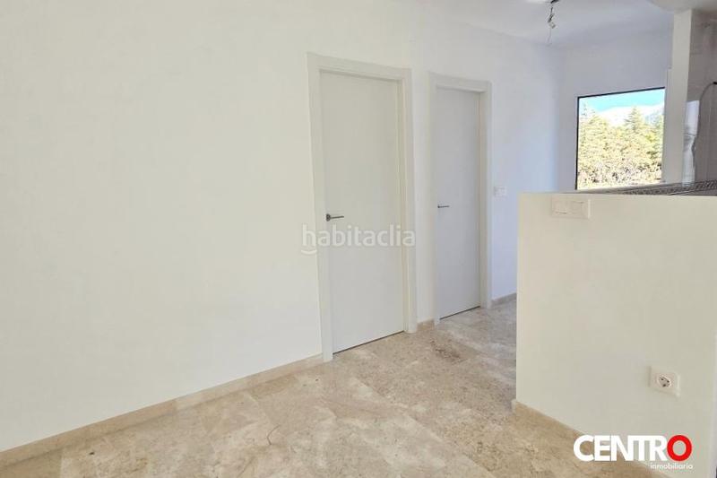 Foto 985987de-108a-4b91-a8b7-b6d043938bf6. Chalet  pareado en Jun