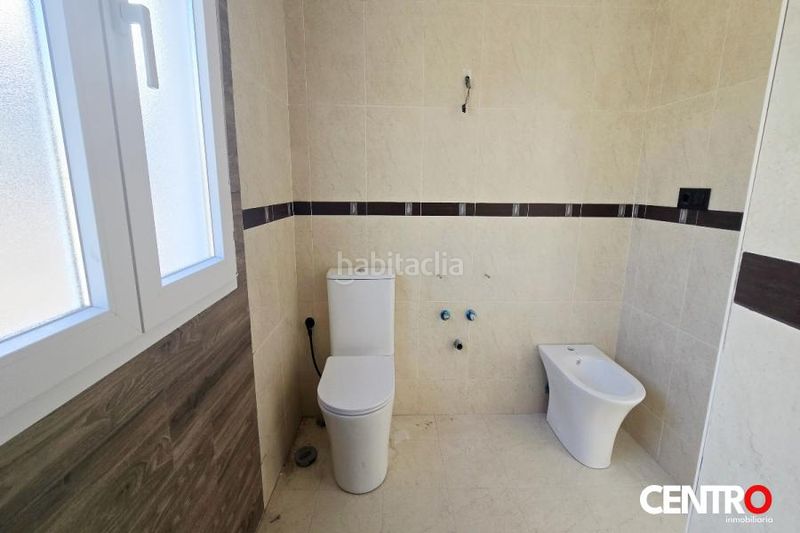 Foto 0df0c77b-d1c8-465b-8b89-058fa2e2e25c. Pis amb calefacció aparcament a Poniente Armilla