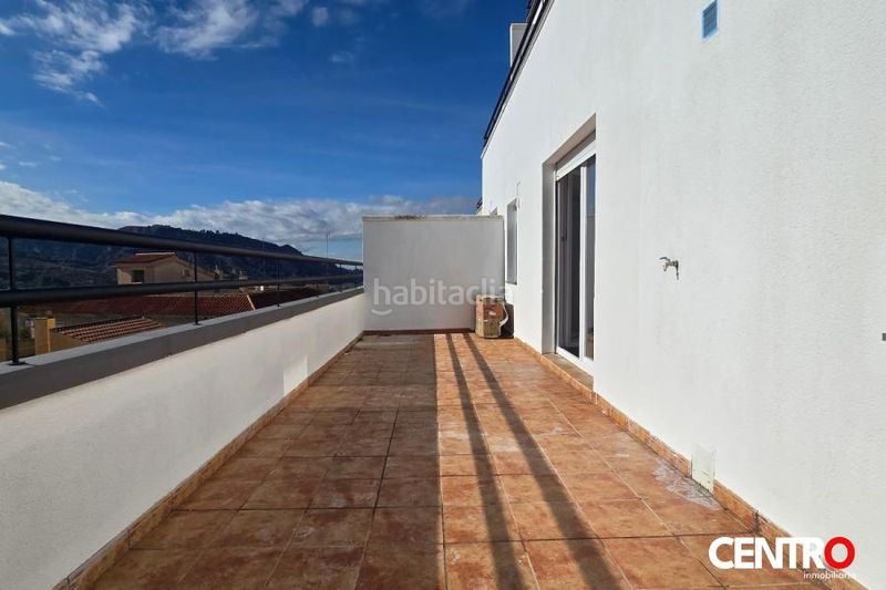 Foto 6c56c153-4555-4898-986b-ce68e672e2e2. Pis amb calefacció aparcament a Poniente Armilla