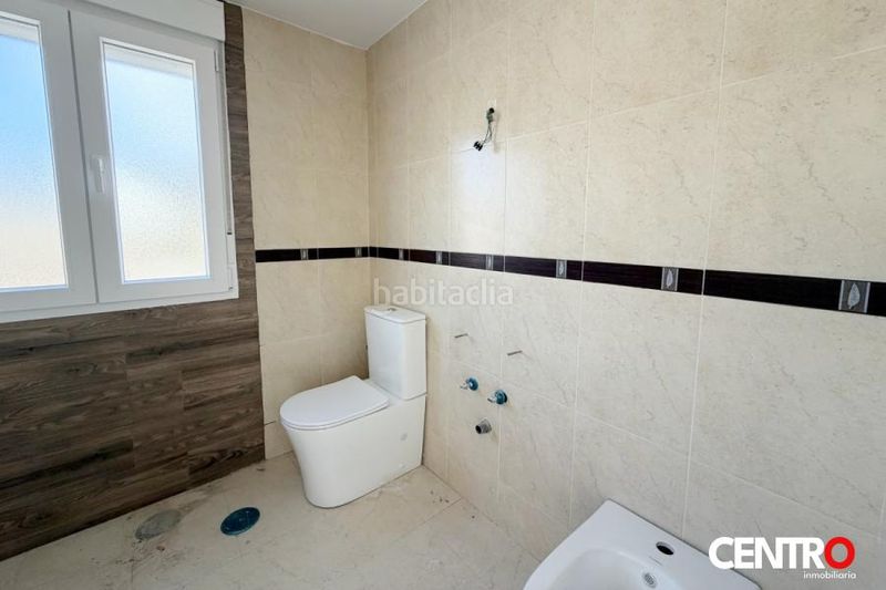 Foto 983f2004-c4ac-4909-a5d8-2548b96f469b. Pis amb calefacció aparcament a Poniente Armilla