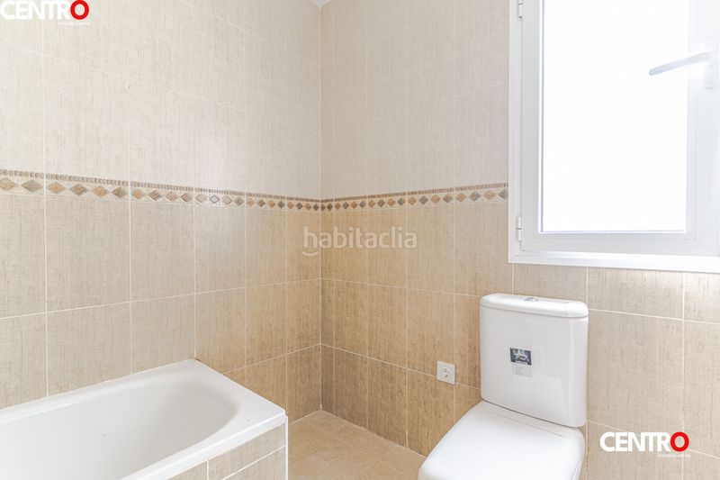 Foto b96b518d-879e-4234-b592-881825f8e748. Pis a Ogíjares