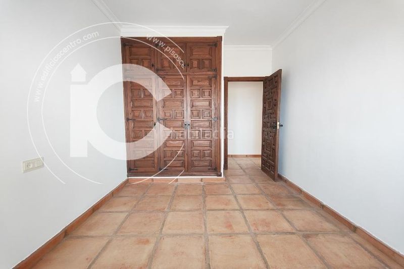 Foto db04dd8e-5d06-4eef-a4d8-c2fdcf358579. Xalet amb aparcament piscina a Punta La Mona Almuñécar