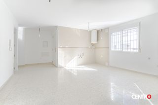 Pis  Real. Piso en ogíjares