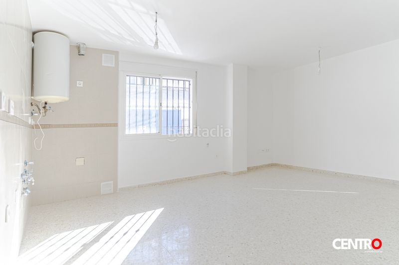 Foto 75a495e5-71be-4483-bdb0-ee95d7cbaf53. Pis a Ogíjares