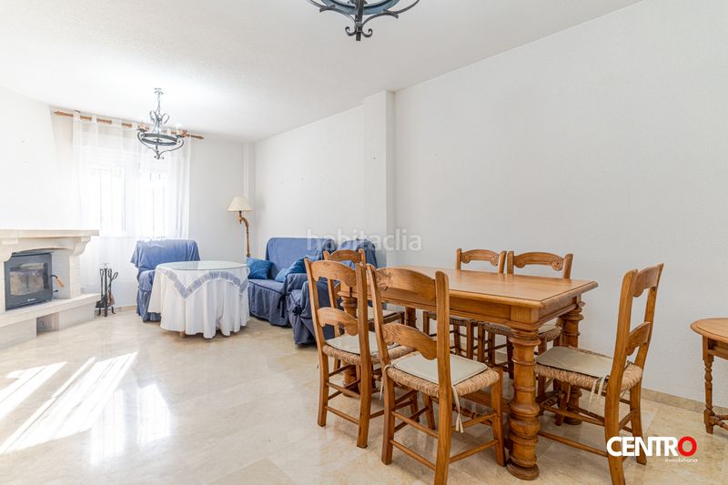 Foto 0ed78f8b-a59e-49e4-9c5b-d9a198c5fd4f. Xalet amb calefacció aparcament piscina a Padul