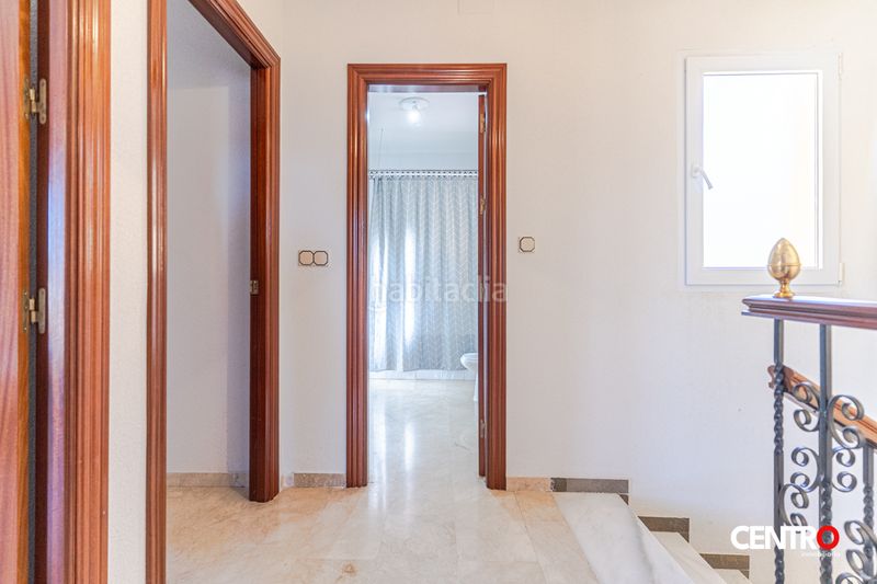 Foto 11bebf6f-3a64-495b-9519-d7e3c1d588ee. Xalet amb calefacció aparcament piscina a Padul