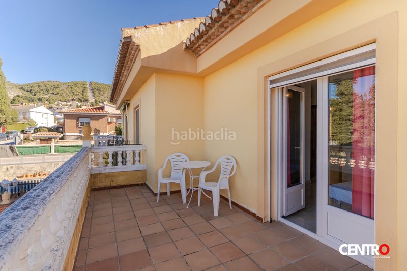 Foto 3f56a63d-047e-4354-ab75-e88a282c5ea4. Xalet amb calefacció aparcament piscina a Padul