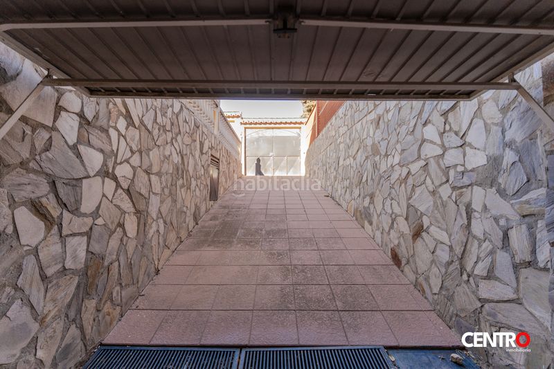 Foto 5dbe1578-4a03-45d6-8b8d-c10405d5e2cb. Xalet amb calefacció aparcament piscina a Padul