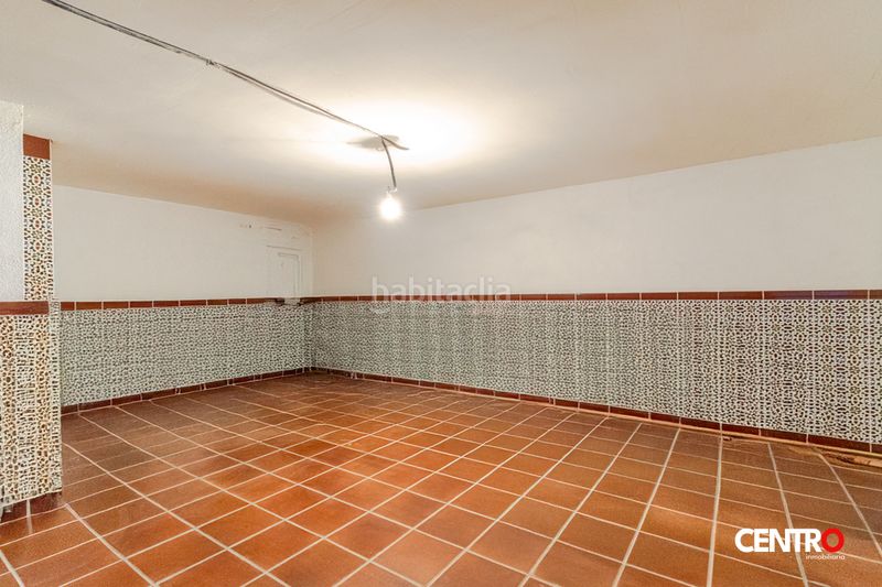 Foto a6887bb2-dc16-49e5-81a6-e4fcb78d7af6. Xalet amb calefacció aparcament piscina a Padul