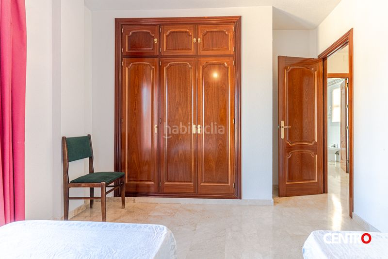 Foto be371fa7-57cf-42d5-a264-a41208258dea. Xalet amb calefacció aparcament piscina a Padul