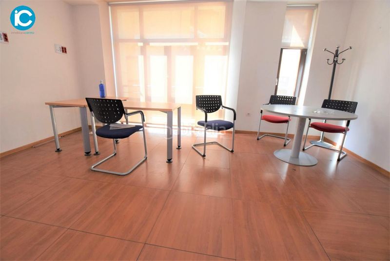Foto e6762516-87b4-4eaf-9dab-79d6bd68724d. Edificio  centro en Centro - Sagrario Granada