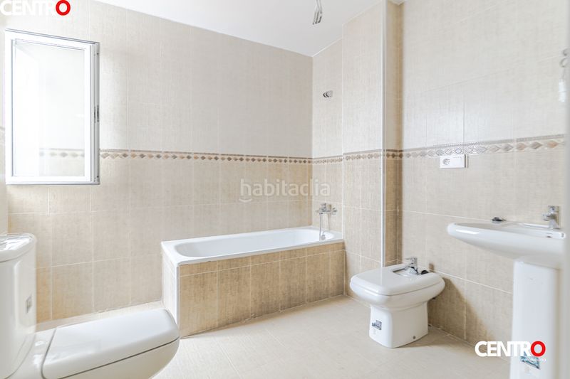 Foto f7262fde-2463-4865-8adf-967a0271f6b9. Pis a Ogíjares