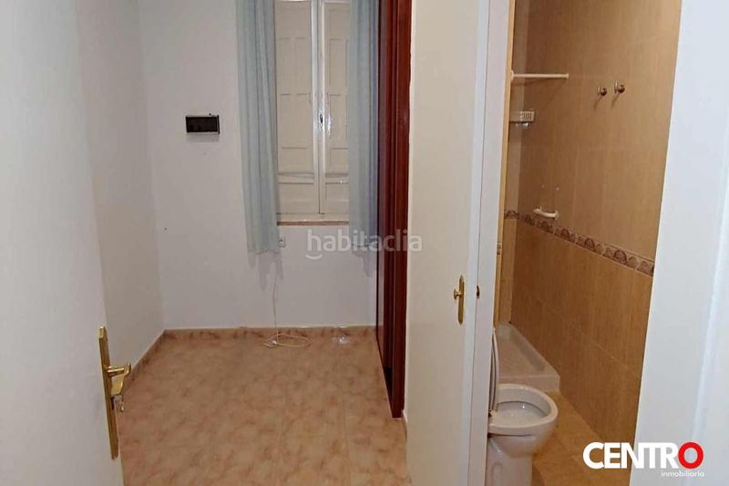 Foto 812f6a7c-33b5-4071-b94b-c32d2252eb37. Edifici a San Matías - Realejo Granada