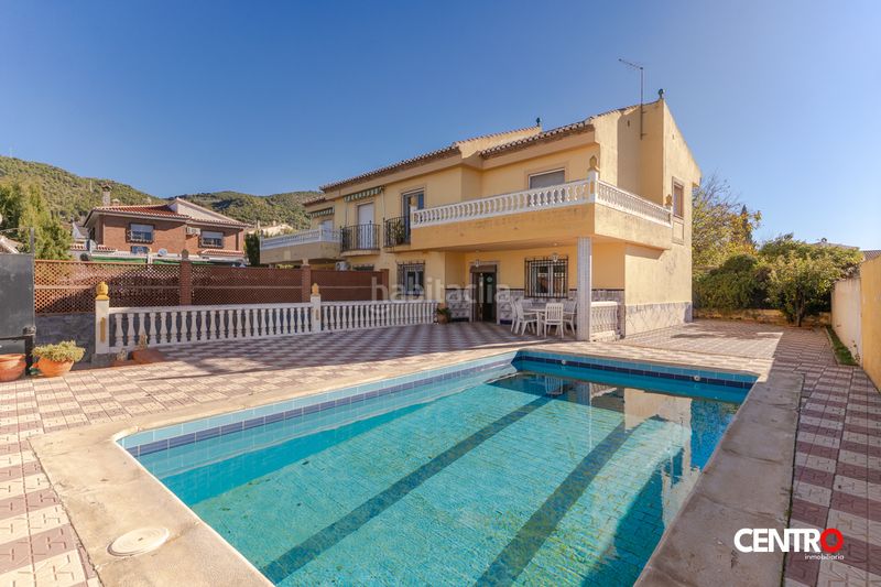 Foto a0163907-b8ac-4749-9c61-2aa696845e24. Xalet amb calefacció aparcament piscina a Padul