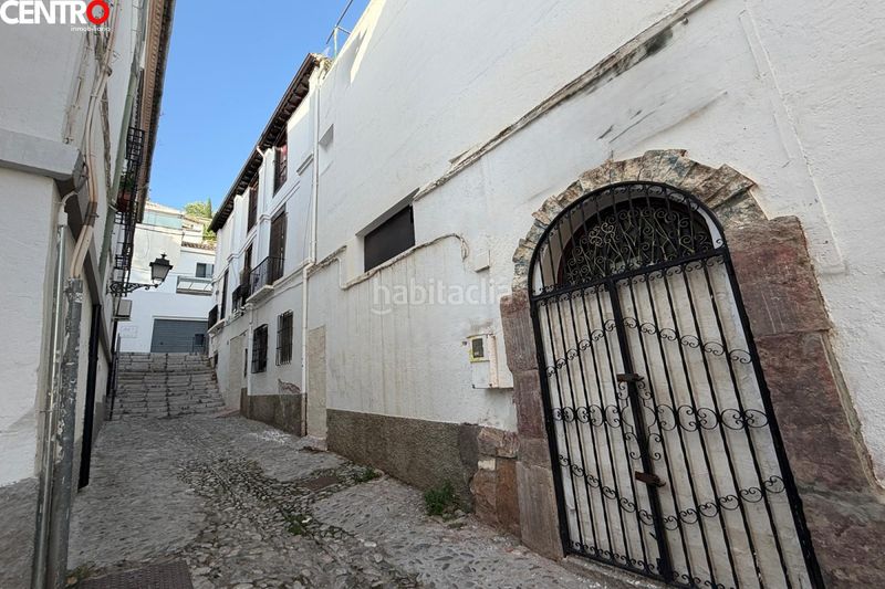 Foto ab2b8950-b3d4-4920-a94d-f88b46263120. Edificio  en realejo en San Matías - Realejo Granada