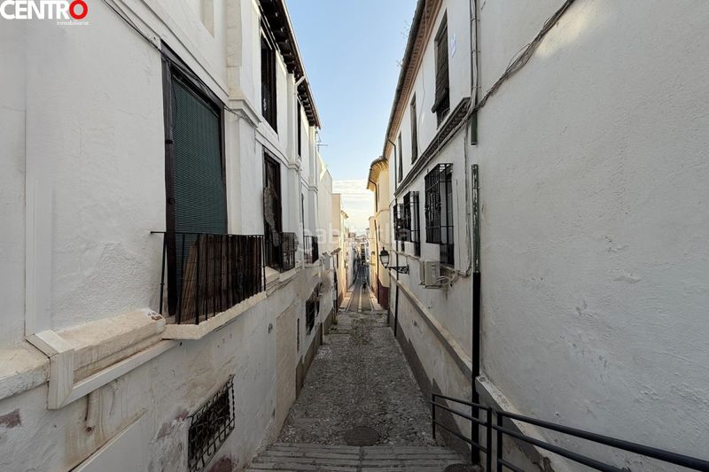 Foto c6d9b784-2302-41d0-a915-8a81ed0b2a57. Edificio  en realejo en San Matías - Realejo Granada