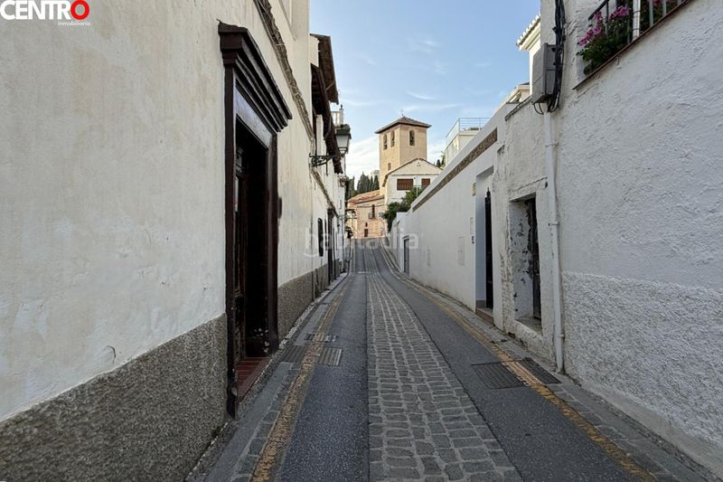 Foto dbdeb811-4f9f-4f0f-b6a2-324f1b568543. Edificio  en realejo en San Matías - Realejo Granada