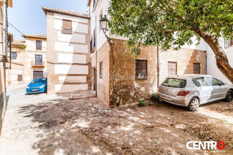 Foto 0b1fd18d-dab6-43a1-887e-b71a6935c948. Edifici a San Matías - Realejo Granada
